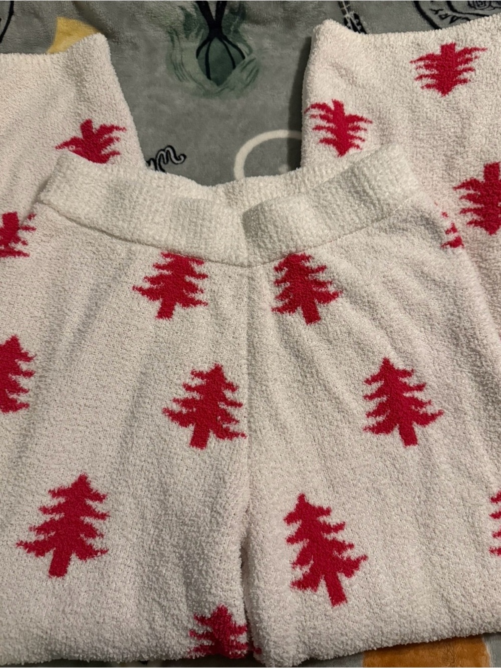 cupcakes & cashmere White and Red Holiday pants